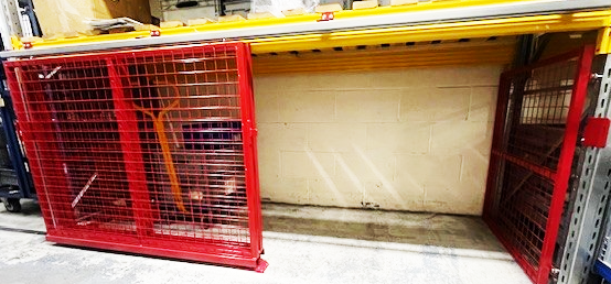 LHS sliding door 