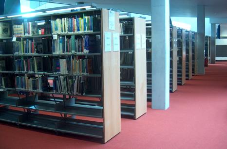 Educational shelving with decor panels